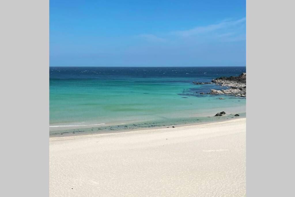 Cosy 2-Bedroom Family Cottage Centrally Located.Leedstown エクステリア 写真